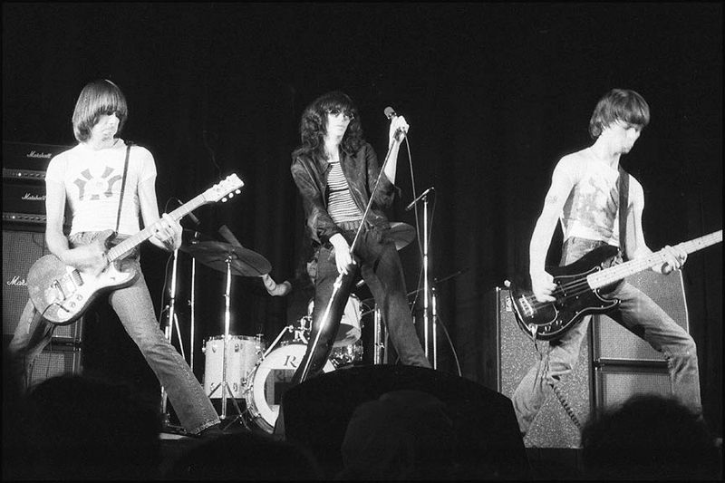 Rockaway Beach — Ramones