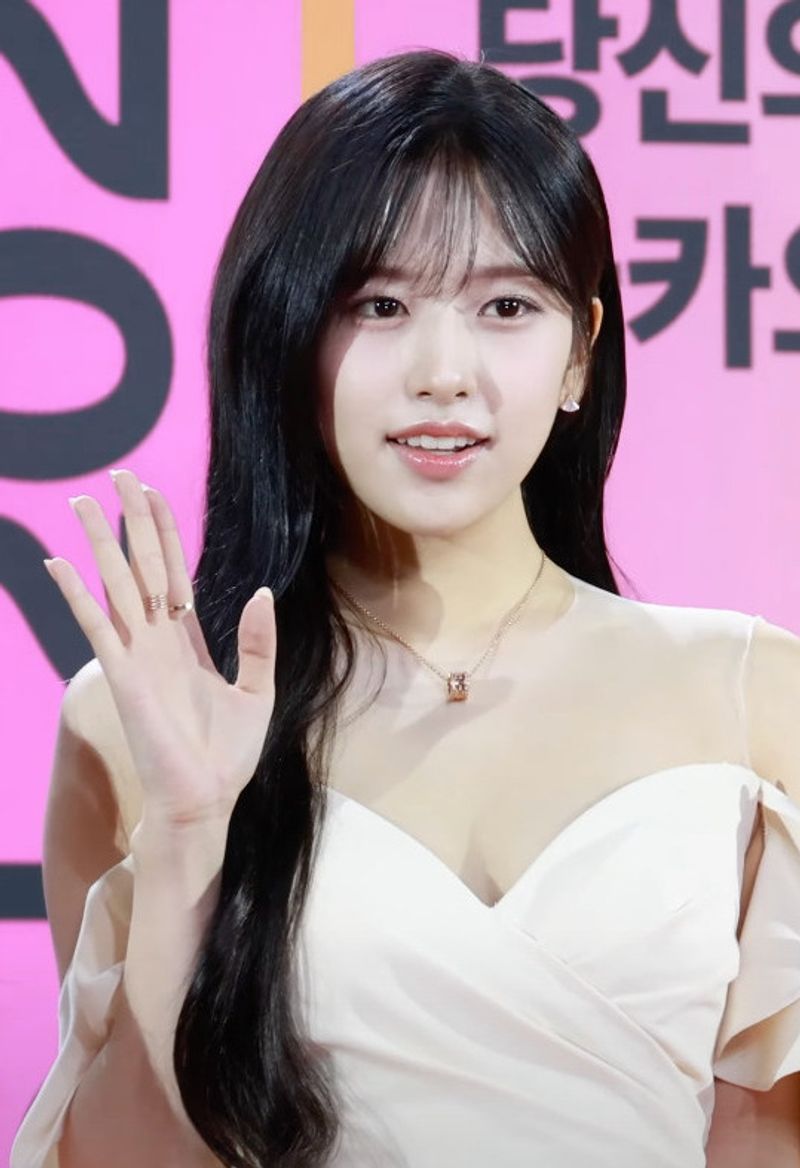 An Yujin (IVE)