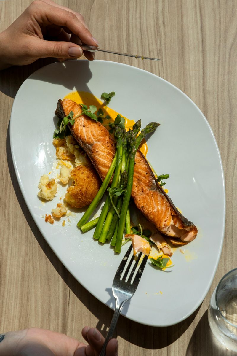 Roasted Salmon with Fennel and Asparagus