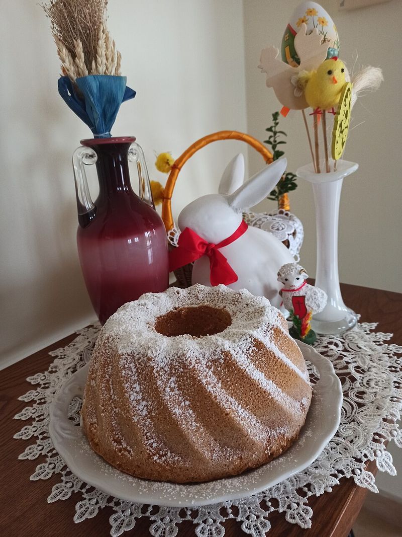 Easter Babka Cake