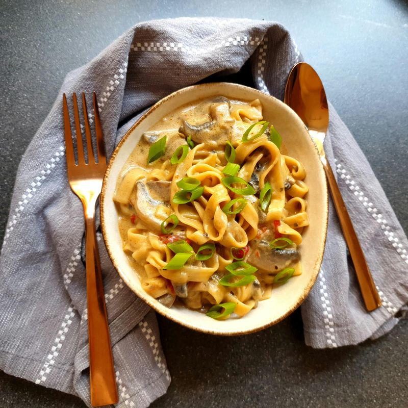Creamy Mushroom and Leek Pasta