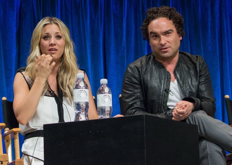 Kaley Cuoco and Johnny Galecki (The Big Bang Theory)