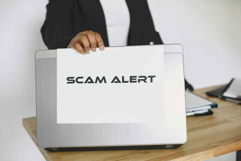 The Con Artist Who Steals Identities With Words
