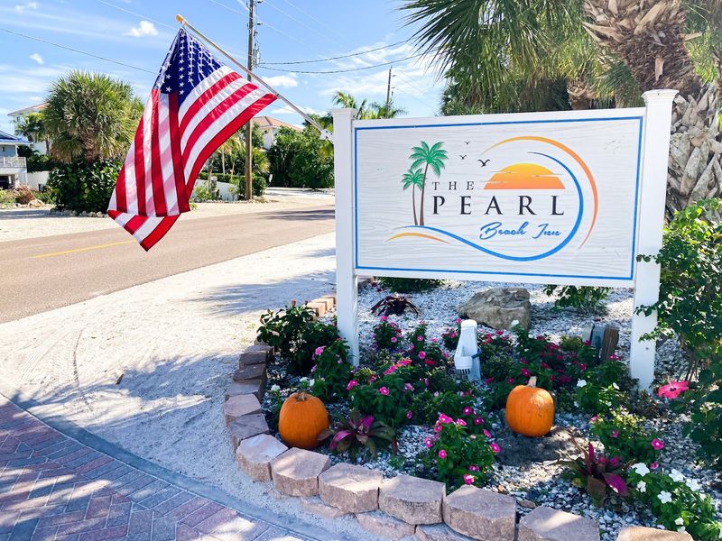 Pearl Beach Inn