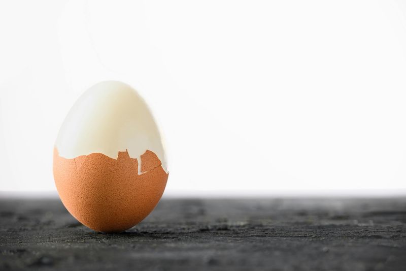 Add Baking Soda To Boiling Water To Help With Peeling